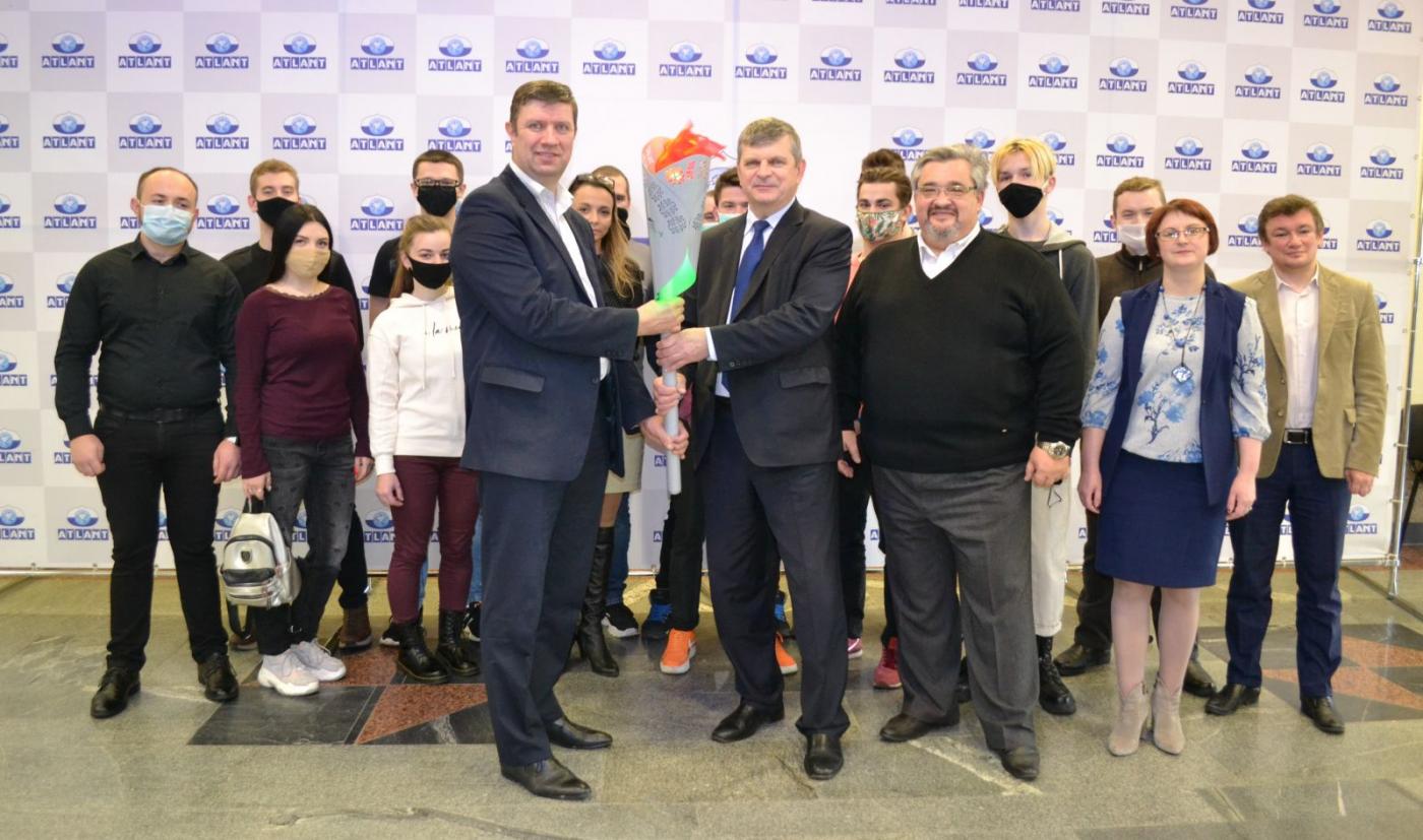 Эстафета юбилейного огня БНТУ на ЗАО «ATLANT»